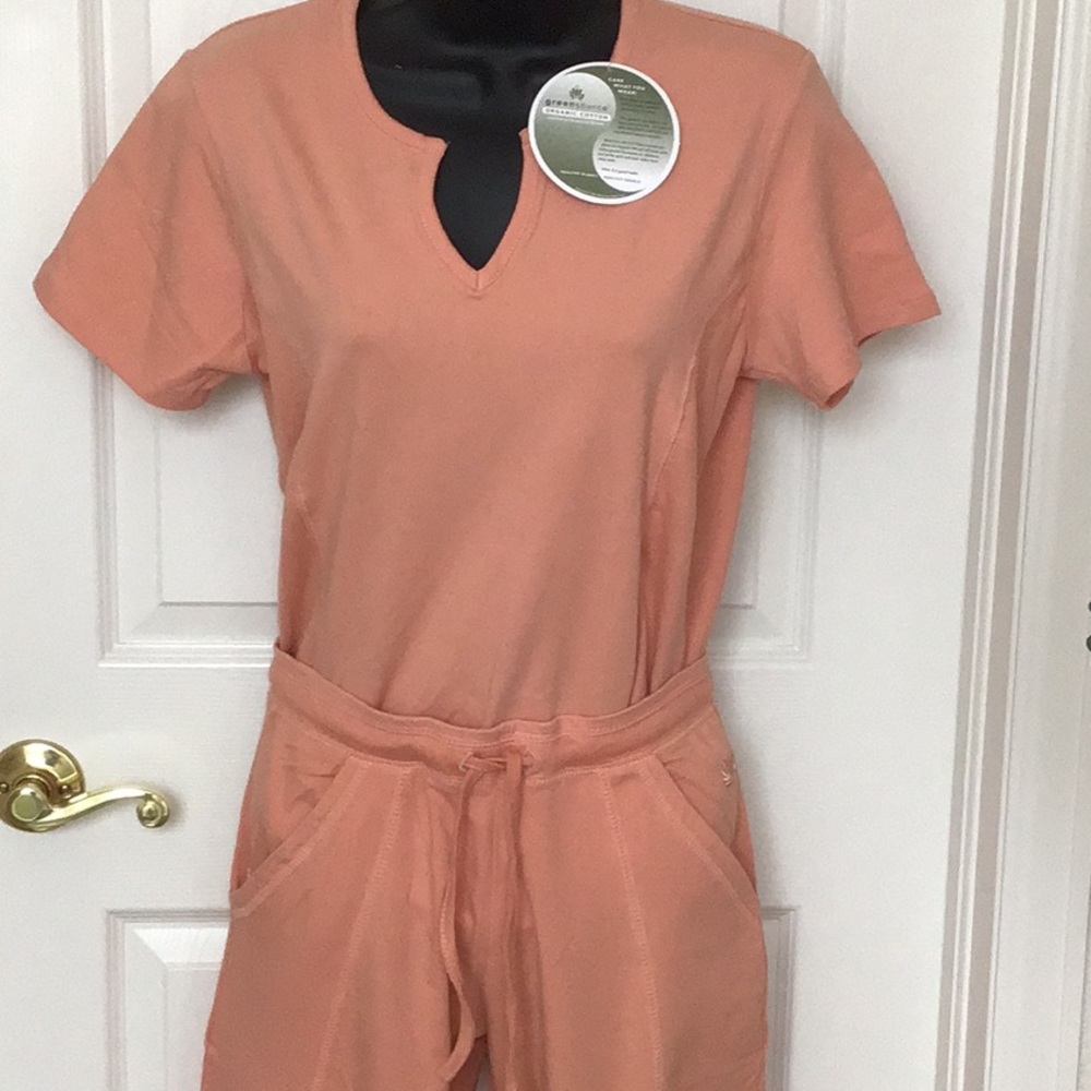 GreenSource top and pants, peach, size small, NWT
